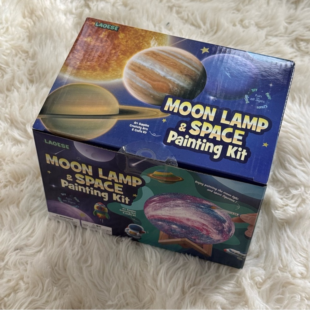 NEW Paint Your Own Moon Lamp Kit DIY 3D Space Moon Night Light Arts & Crafts Kit
